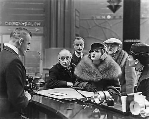 Greta Garbo Grand Hotel 8x10 תמונה C1374
